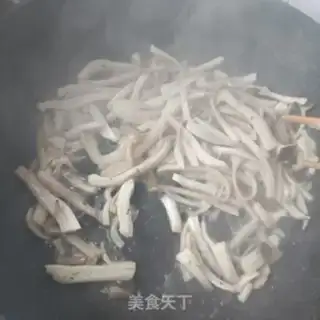 Make Pig hoofed deer mushrooms step 6