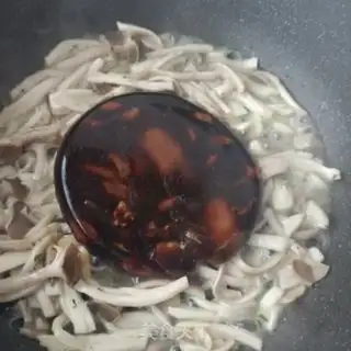 Make Pig hoofed deer mushrooms step 8