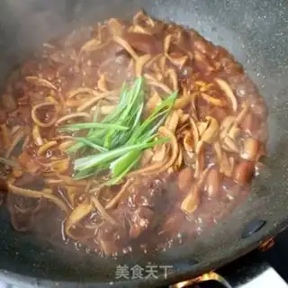 Make Pig hoofed deer mushrooms step 10