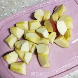 Make The apple soup step 1