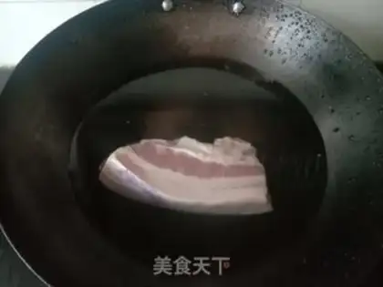 Make Go back to the pot and fry the onions step 1