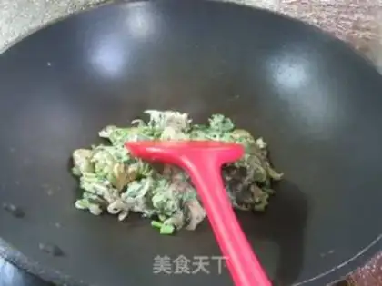 Make Shrimp skin, fried eggs step 6