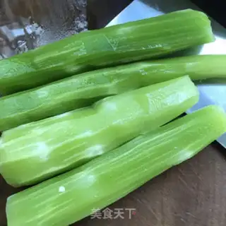 Make The chicken and the chicken step 0