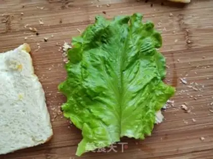 Make Red shrimp egg sandwich step 5