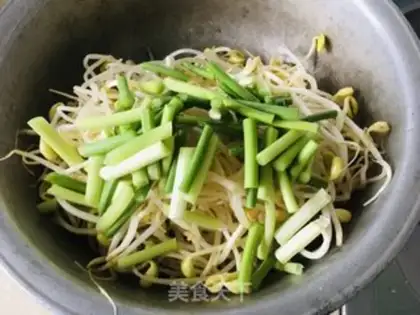 Make Soybean sprouts step 0