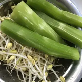 Make Spicy black fish tofu step 1