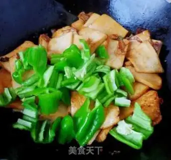 Make Cream pepper fried tofu step 6