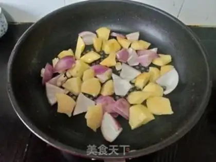 Make Curry potatoes step 5
