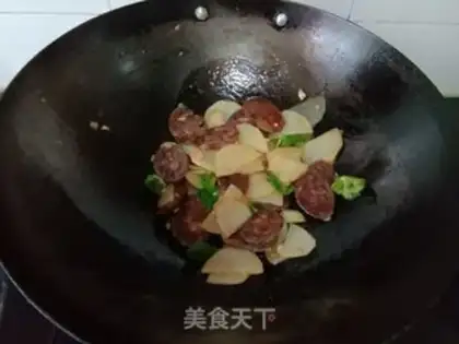 Make Pepper potato fried sausage step 9