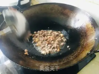 Make The lamb noodles step 0