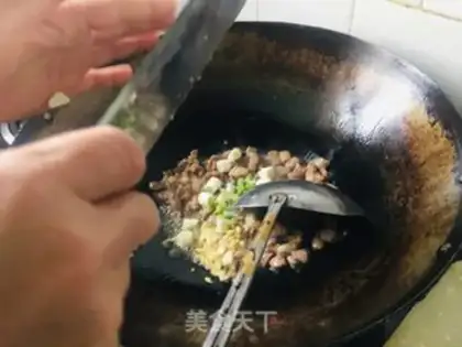 Make The lamb noodles step 1