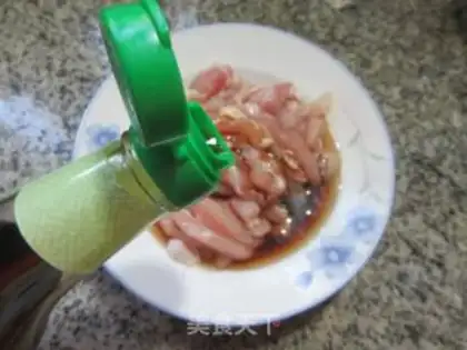 Make Scrambled chicken step 2