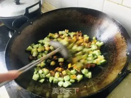 Make The lamb noodles step 4