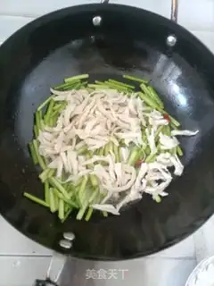Make Garlic fried chicken chest step 6