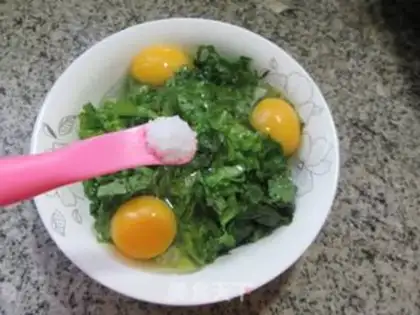 Make Fried eggs step 3