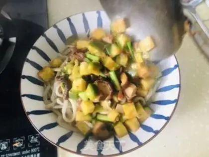 Make The lamb noodles step 12