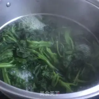 Make Pine pickles step 1