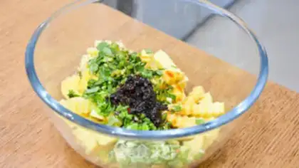 Make Air-fried coyote potatoes step 4