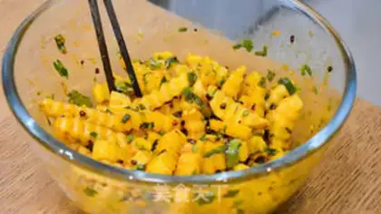 Make Air-fried coyote potatoes step 5