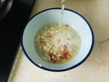 Make The golden mushroom fan, the garlic fan step 2