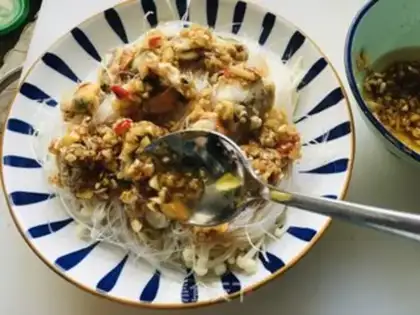 Make The golden mushroom fan, the garlic fan step 8