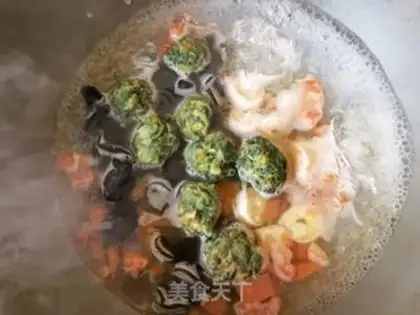 Make Shrimp-mute-mute-poo-ball fan soup step 11
