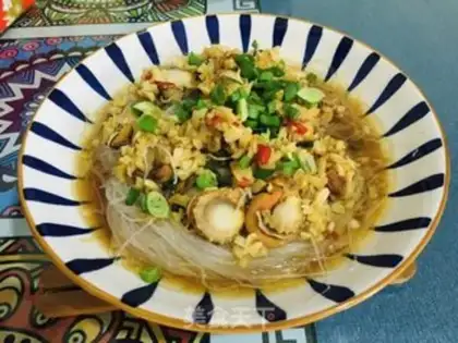 Make The golden mushroom fan, the garlic fan step 11