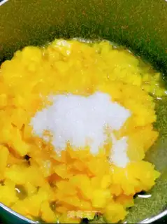 Make Mini pineapple step 1