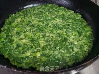 Make Noodle egg pancakes step 9