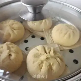 Make Pumpkin in front of the car step 23