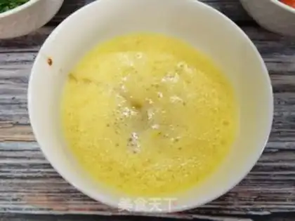 Make Lily fried eggs step 3
