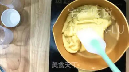 Make Mini-meat puff step 7