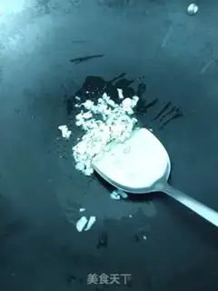 Make Tomato noodles step 1