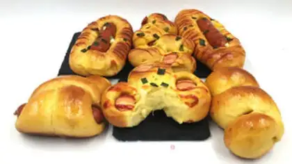 Make Classic sausage bread step 17