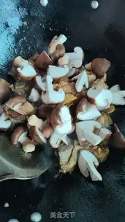 Make Sugar vinegar chop mushrooms step 6