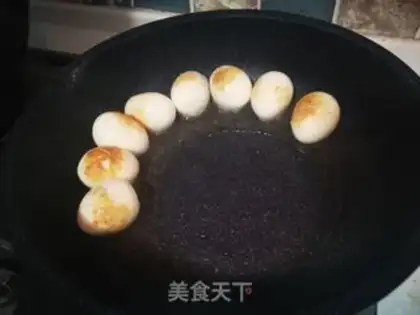 Make Coca-Face Eggs step 4