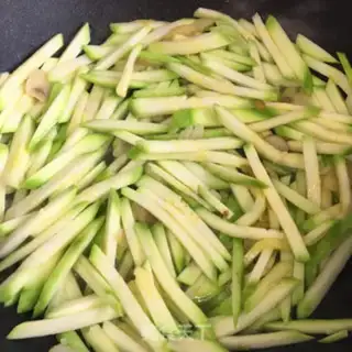 Make Garlic sauce step 2