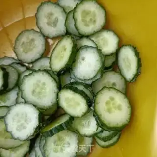Make Creamed cucumber step 3