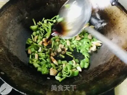 Make Eggs, tomatoes, vegetables step 6