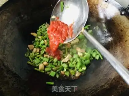 Make Eggs, tomatoes, vegetables step 7