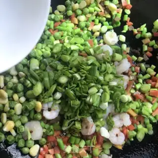 Make Shrimp rice step 8