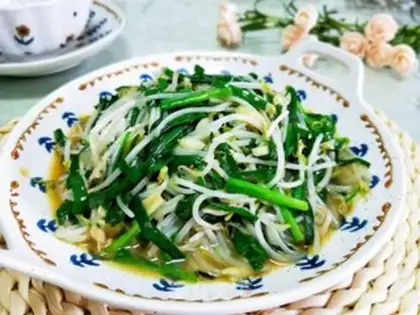 Make Soccer bean sprouts step 6