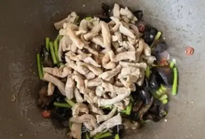 Make Garlic mussels step 14