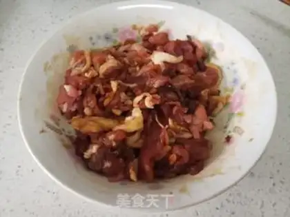 Make Garlic fried meat step 1