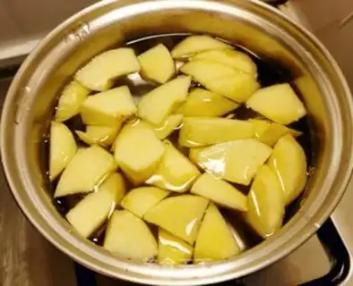 Make Cranberry apple water step 3
