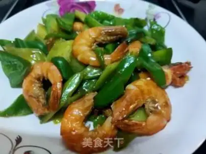 Make cucumber spicy crayfish step 8
