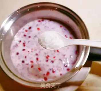 Make Cranberry milk step 2
