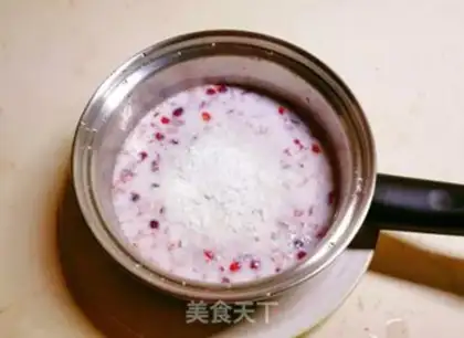 Make Cranberry milk step 3