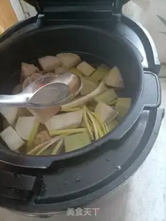 Make Roach and lamb stew step 5