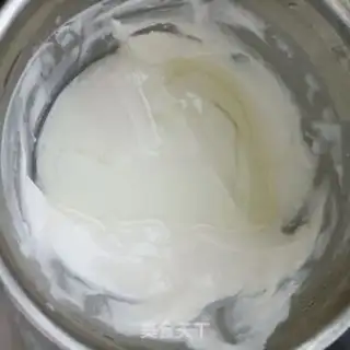 Make Mango strawberry yogurt step 2